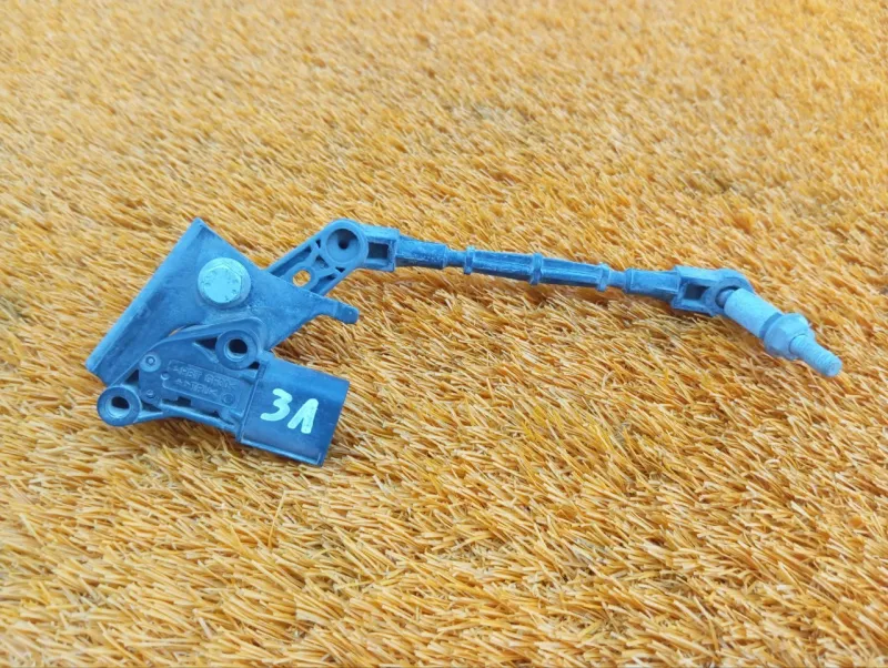 Датчик высоты дорожного просвета