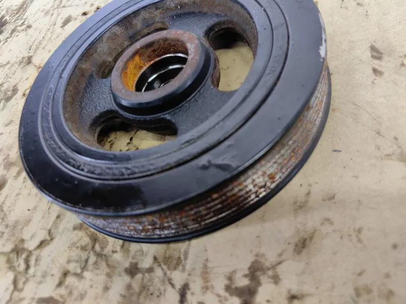 Шкив коленвала