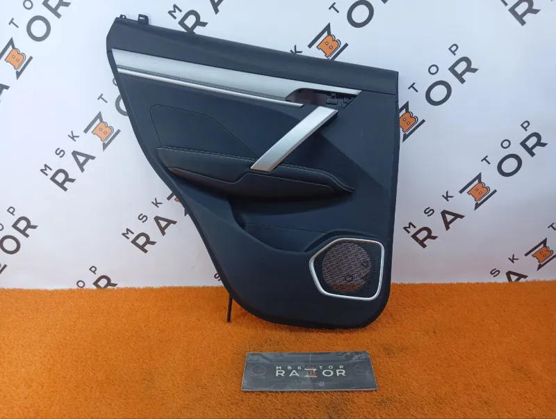 Обшивка двери