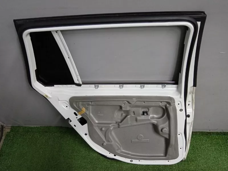 Дверь BMW 5-Series 2006 41527158501 E60/E61, задняя левая