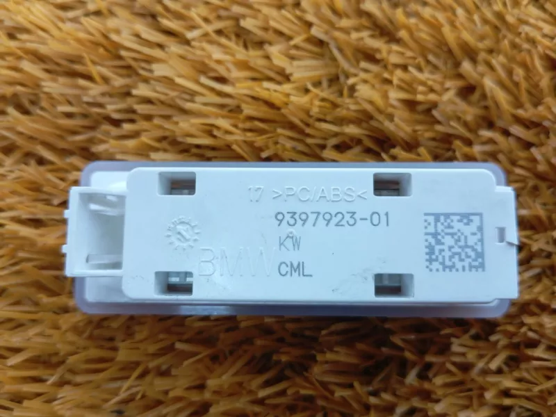 Плафон салона