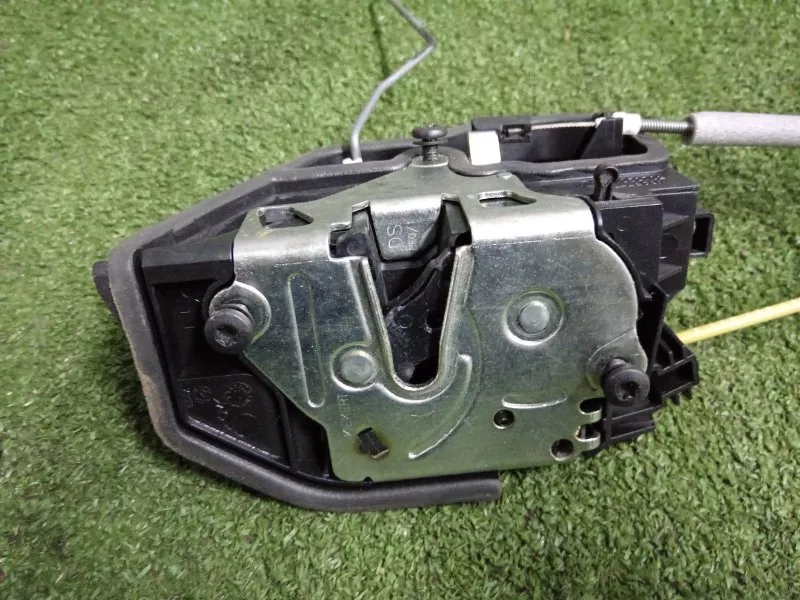 Замок двери