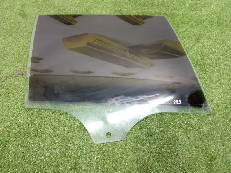 Стекло двери BMW X5 2008 51357137024 E70, заднее правое