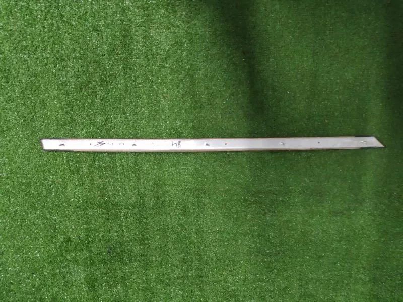 Накладка двери декоративная