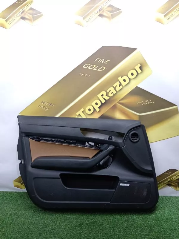 Обшивка двери Audi A6 2006 4F1867105A C6, передняя левая