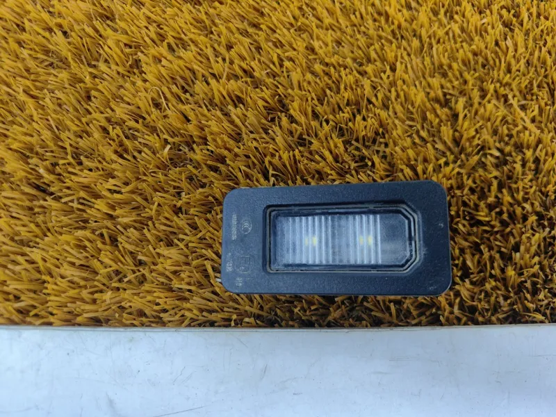 Подсветка номера