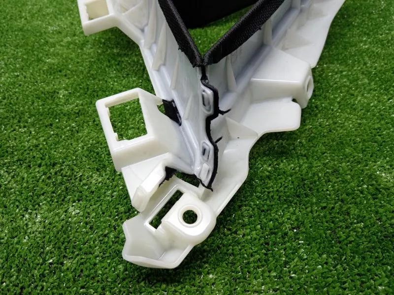 Накладка на стойку кузова