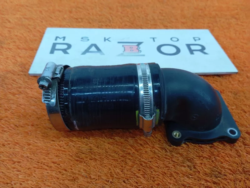 Патрубок интеркулера