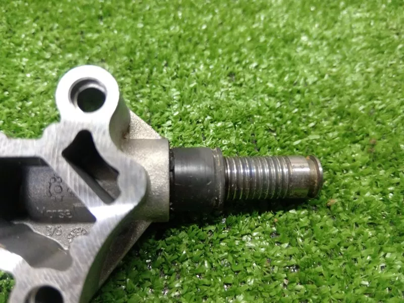 Натяжитель цепи ГРМ