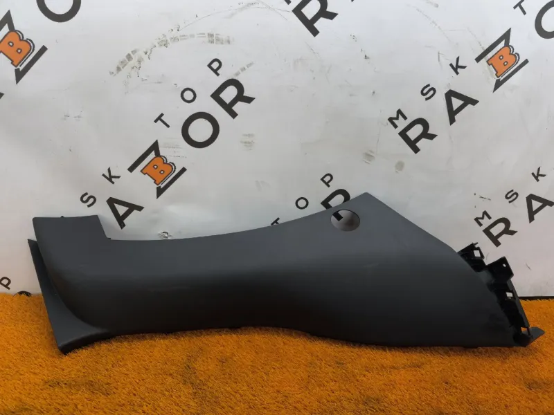 Накладка на стойку кузова