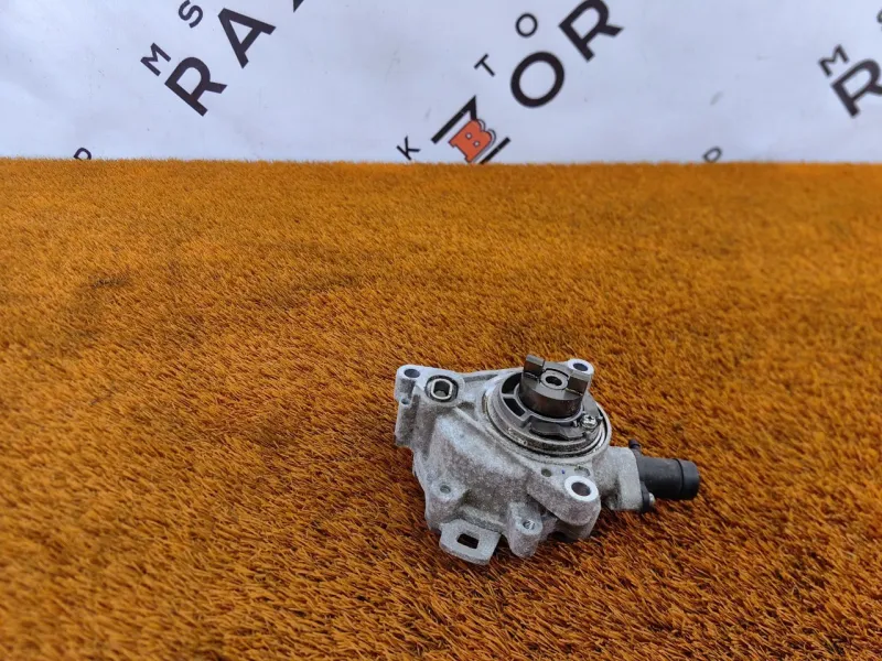 Насос вакуумный