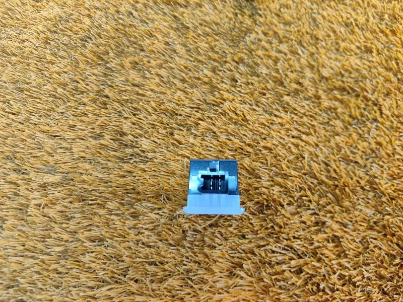 Плафон салона (Подсветка салона)