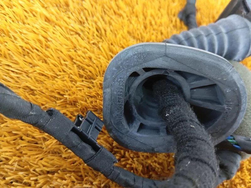 Проводка двери