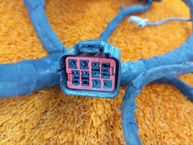 Проводка подкапотная