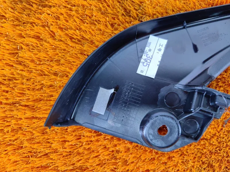 Накладка двери