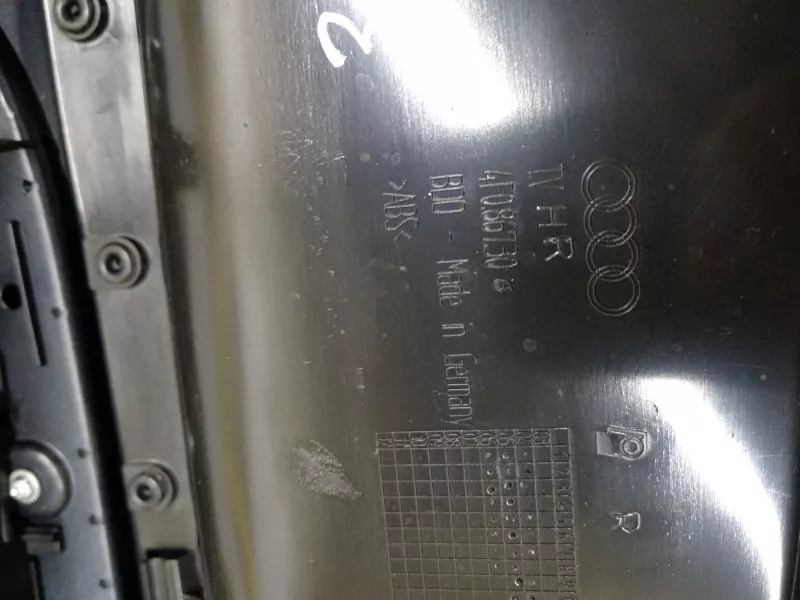 Обшивка двери Audi A6 2006 4F0867306 C6, задняя правая