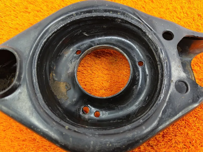 Рычаг подвески