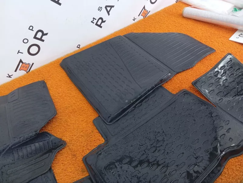 Коврики салона