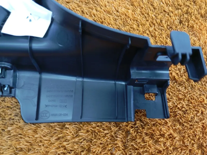 Обшивка центральной стойки