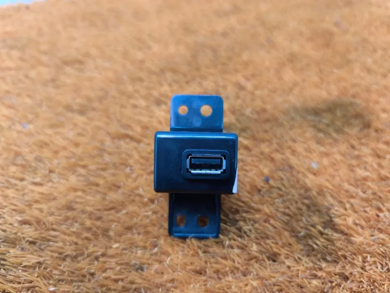 Разъем USB