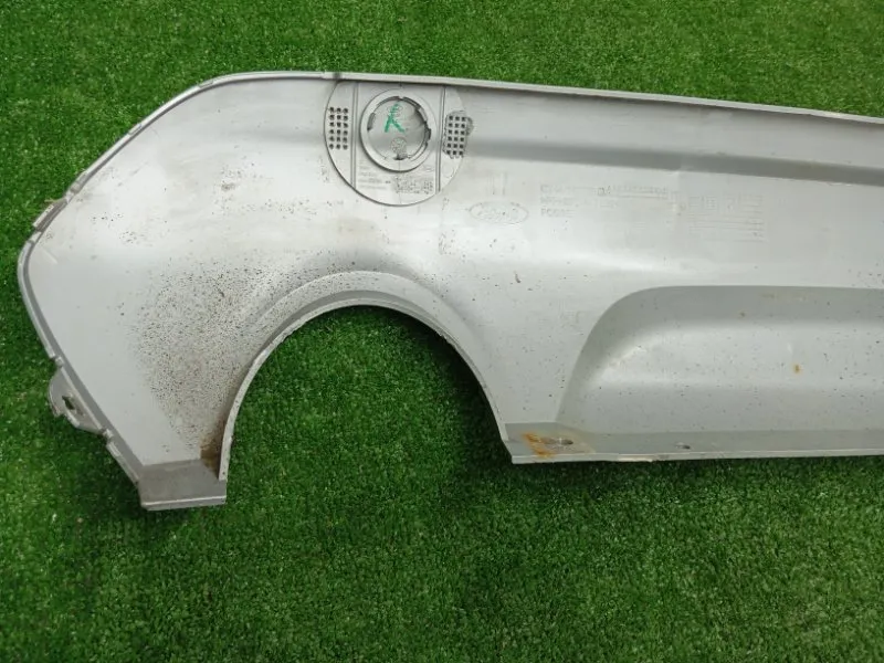 Молдинг бампера