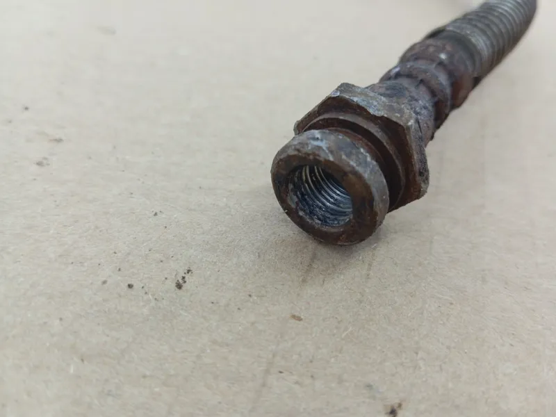 Шланг тормозной Chery Tiggo 4 PRO 2023 T153506010 SQRE4G15C, передний правый