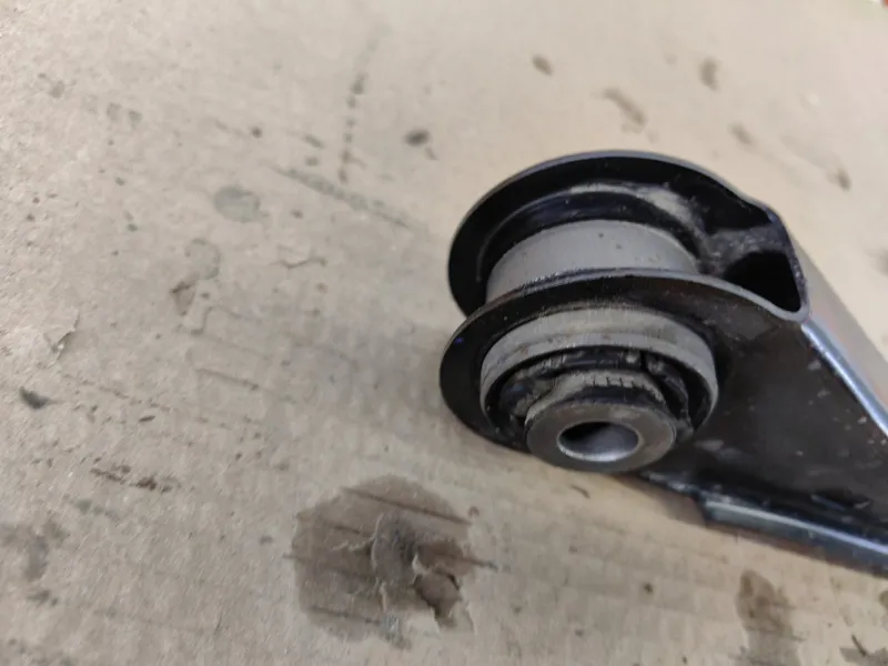 Рычаг подвески