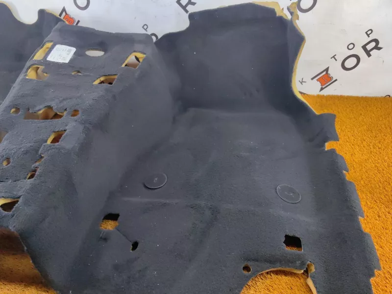 Ковер BMW 5-Series 2019 51477419805 G30 B47D20A, передний