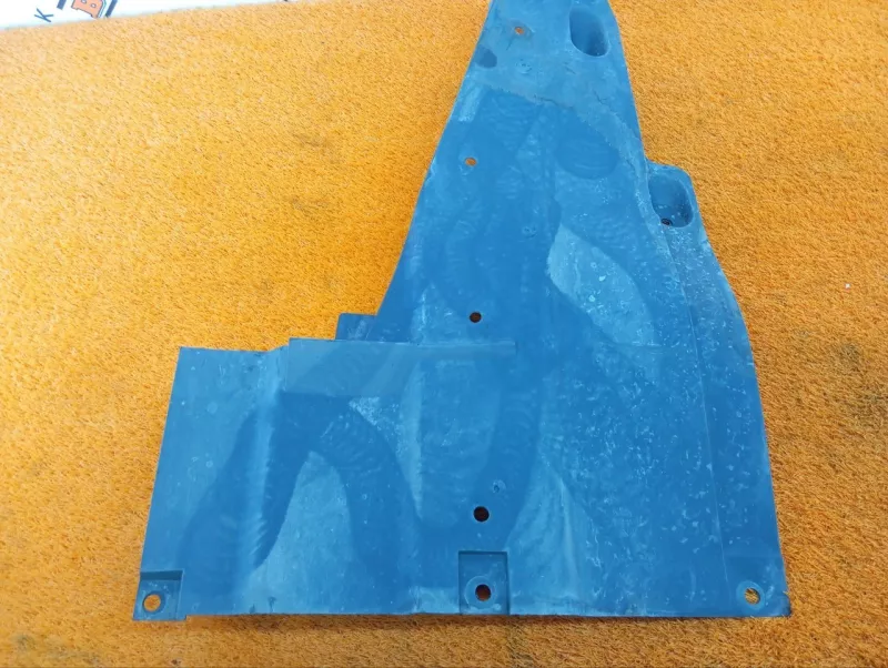 Защита днища кузова