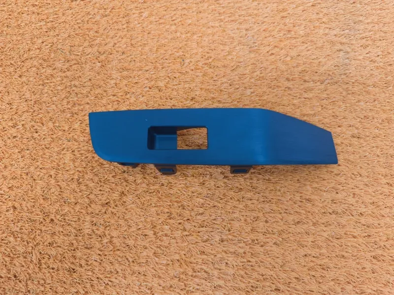 Молдинг двери