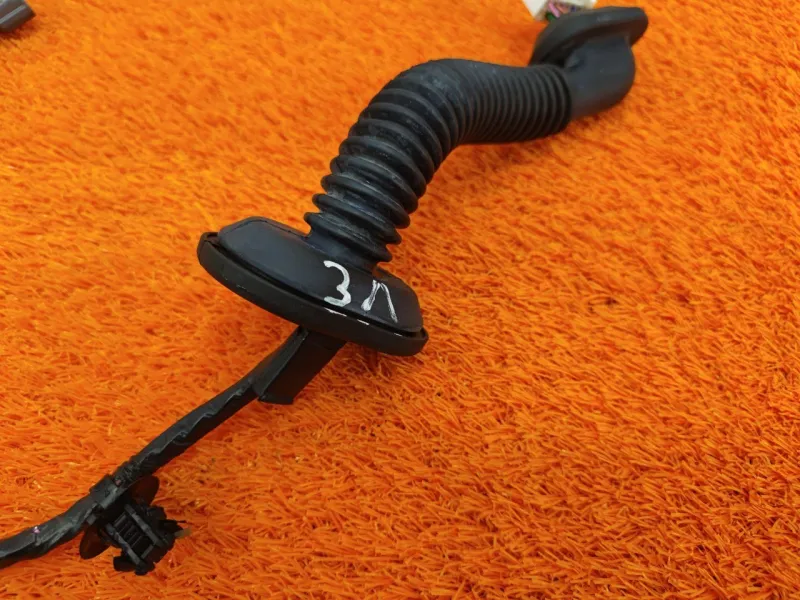 Проводка двери