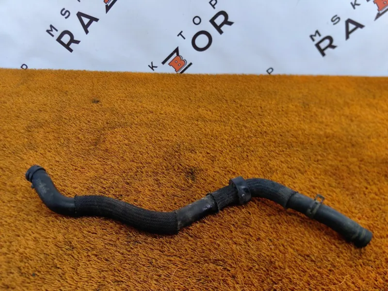 Патрубок радиатора