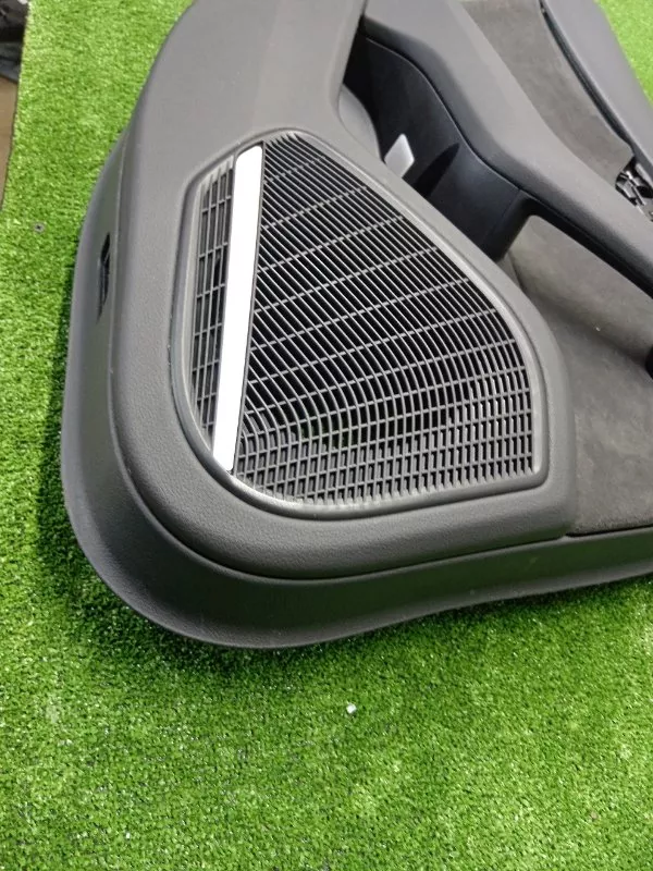 Обшивка двери