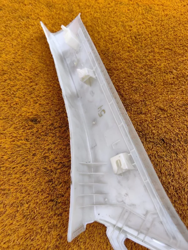 Обшивка стойки