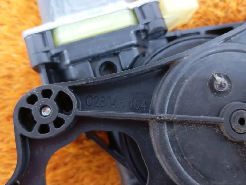 Стеклоподъемник