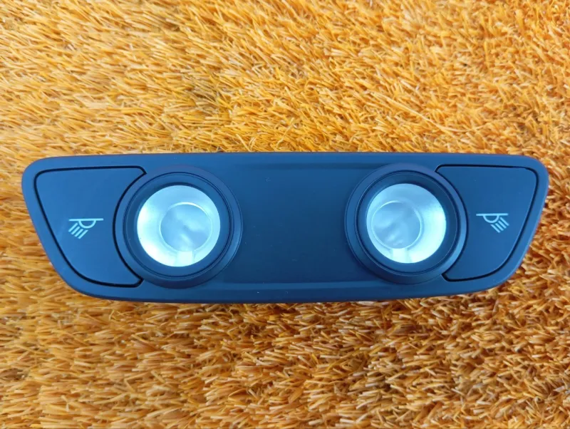 Плафон салона