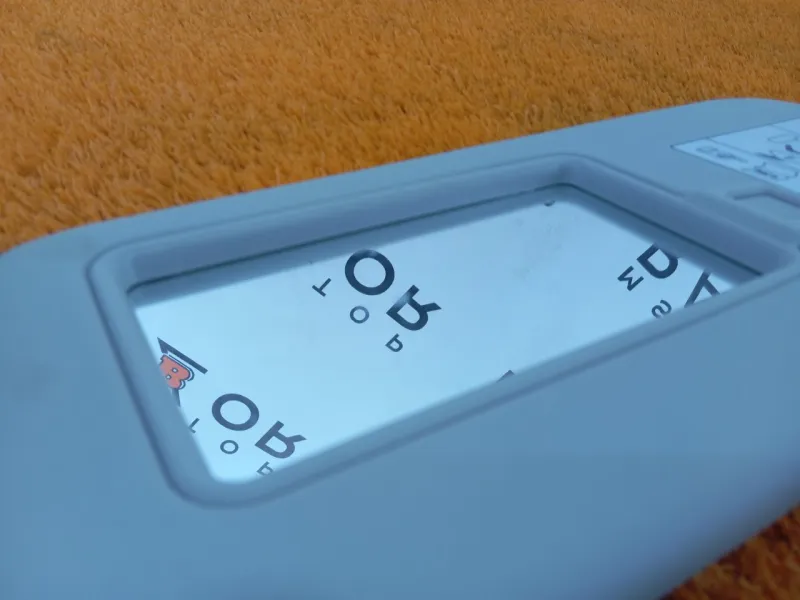 Козырек солнцезащитный