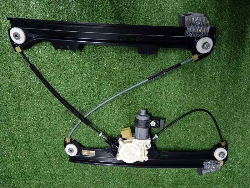 Стеклоподъемник BMW 5-Series 2006 51337184383 E60, передний левый