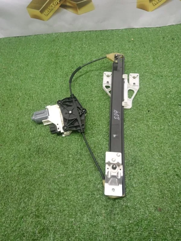 Стеклоподъемник Audi A4 2008 8K0839462A B8, задний правый