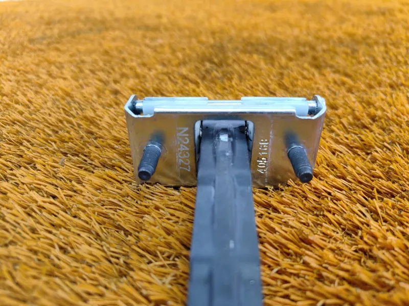 Ограничитель двери