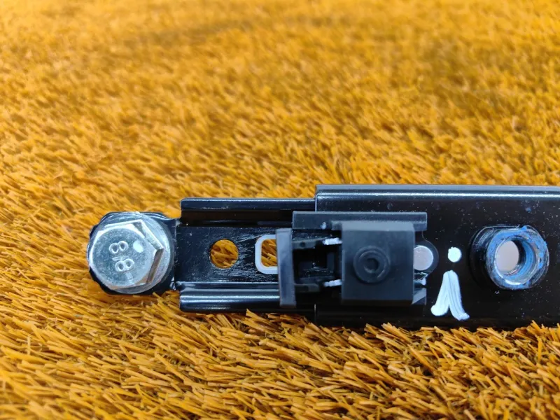 Механизм регулировки ремня безопасности