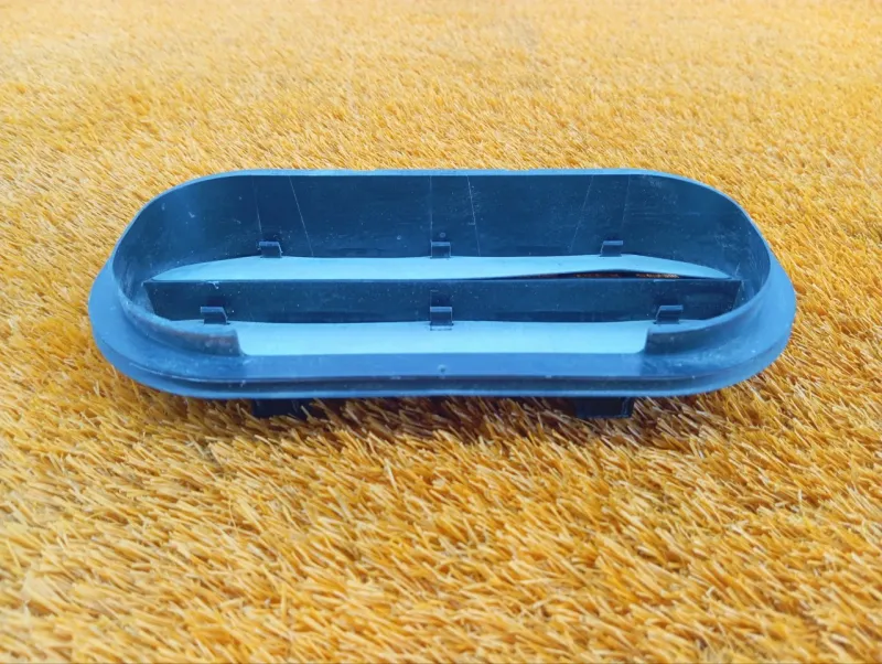 Решетка вентиляционная