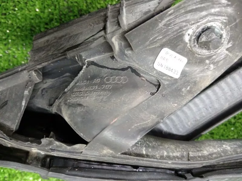 Уплотнитель двери