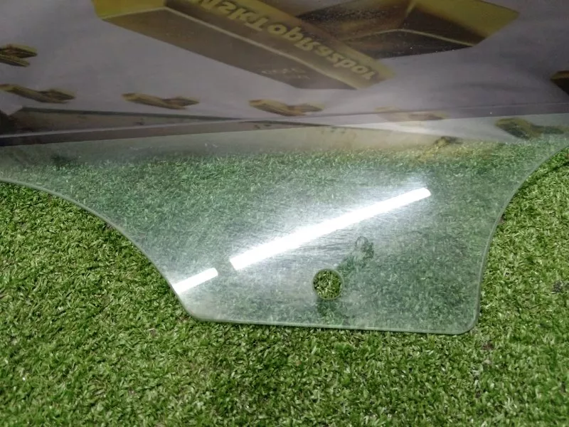 Стекло двери BMW 5-Series 2011 51357182125 F10/F11, заднее левое