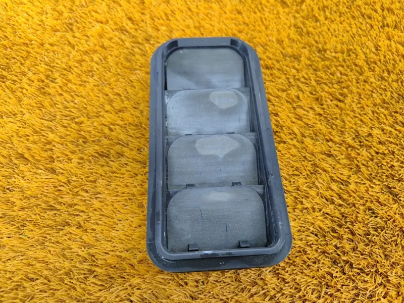 Решетка вентиляционная