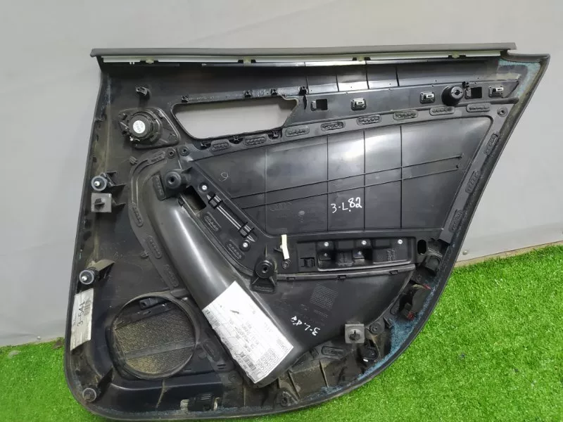 Обшивка двери Audi A4 2011 8K0867303DWFA 8K2, задняя левая