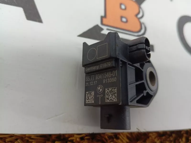 Датчик подушки безопасности