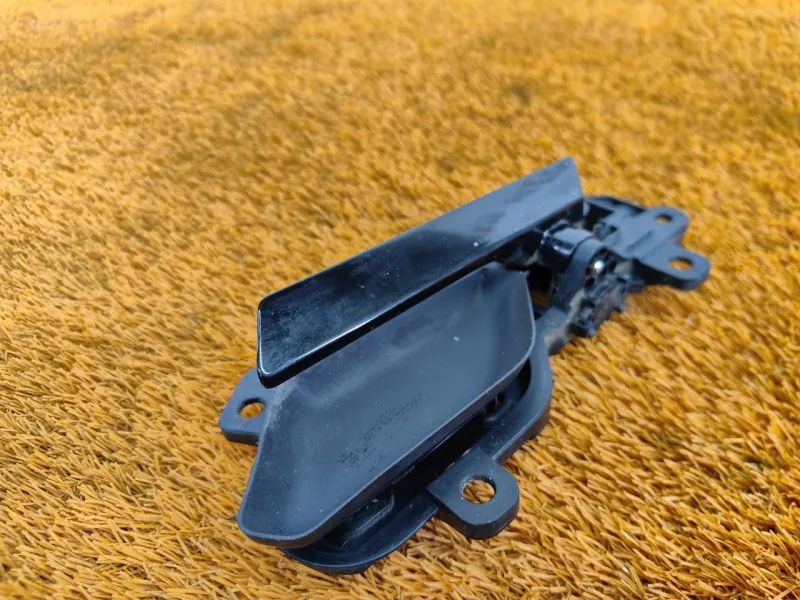 Ручка двери внутренняя