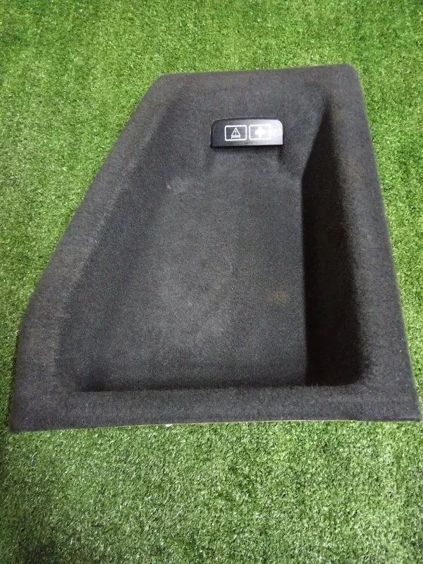 Обшивка багажника BMW X3 2017 51477445813 G01 B47, левая