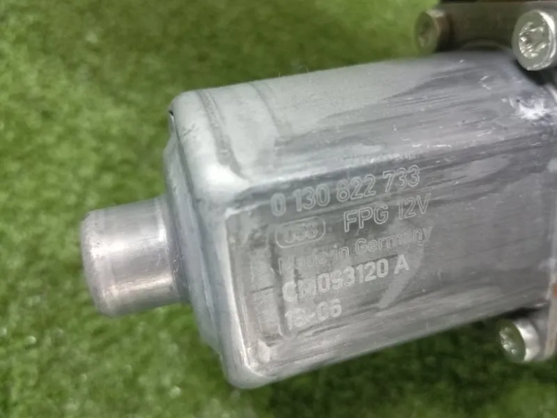 Стеклоподъемник